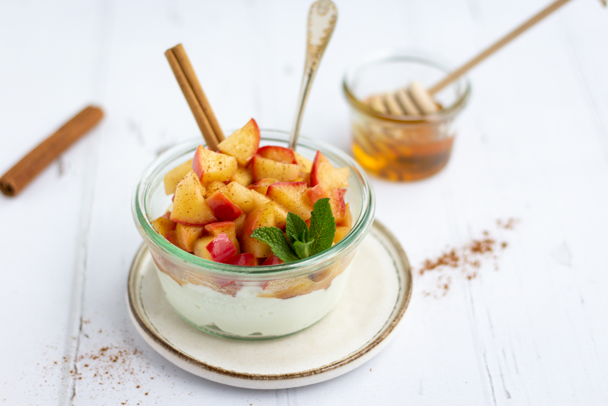 Cottage cheese kwark met gebakken appel FitChef recept