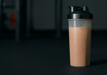eiwitshake na het sporten