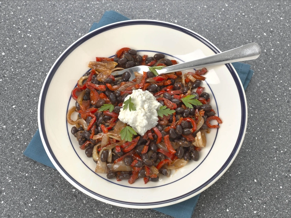 Mexicaanse zwarte bonen met paprika 