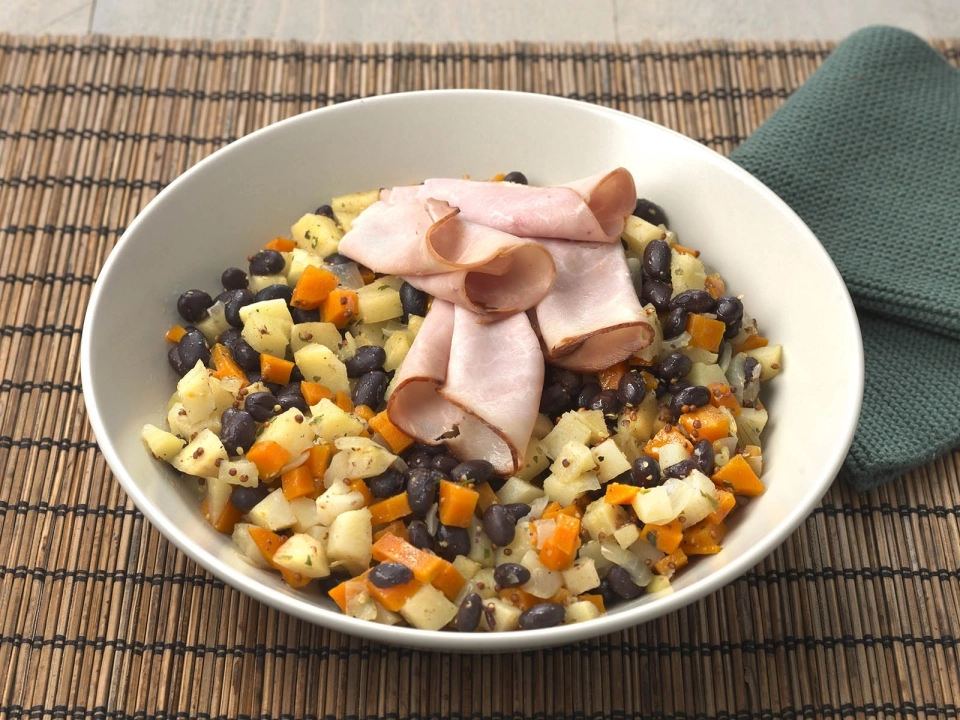 Zwarte bonen met ham & pastinaak