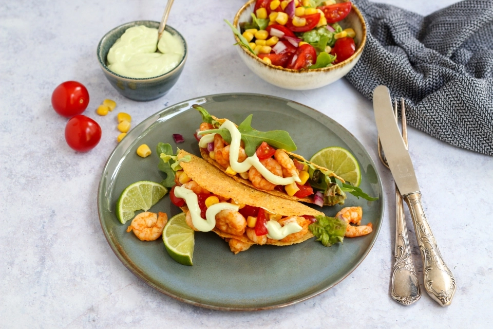 Taco's met garnalen & avocado dressing