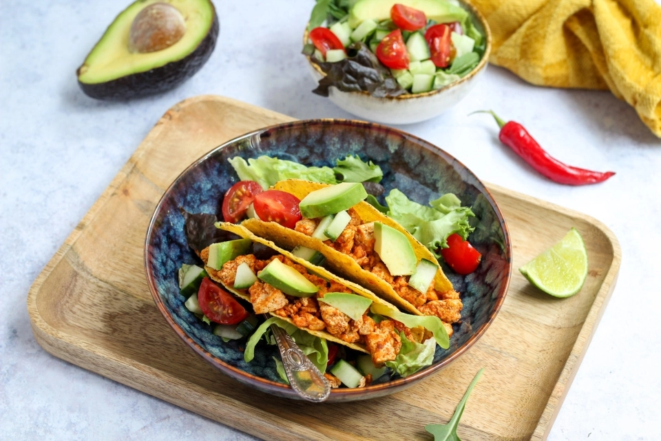 Taco's met tofugehakt & salade