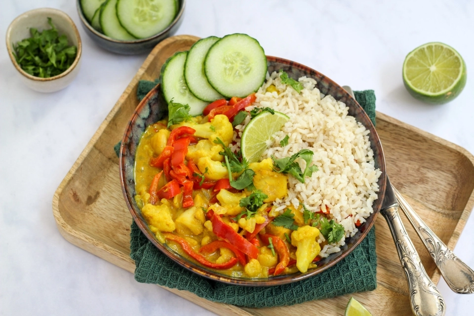 Viscurry met puntpaprika & bloemkool