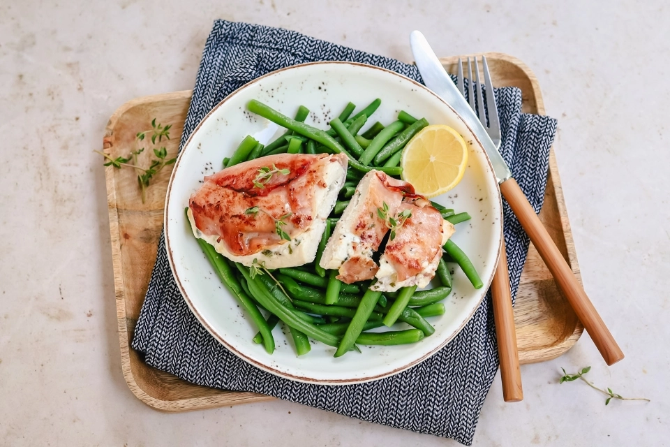 Kip gevuld met kruidenmascarpone & sperziebonen