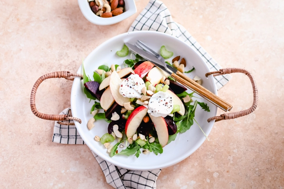 Frisse salade met warme geitenkaas