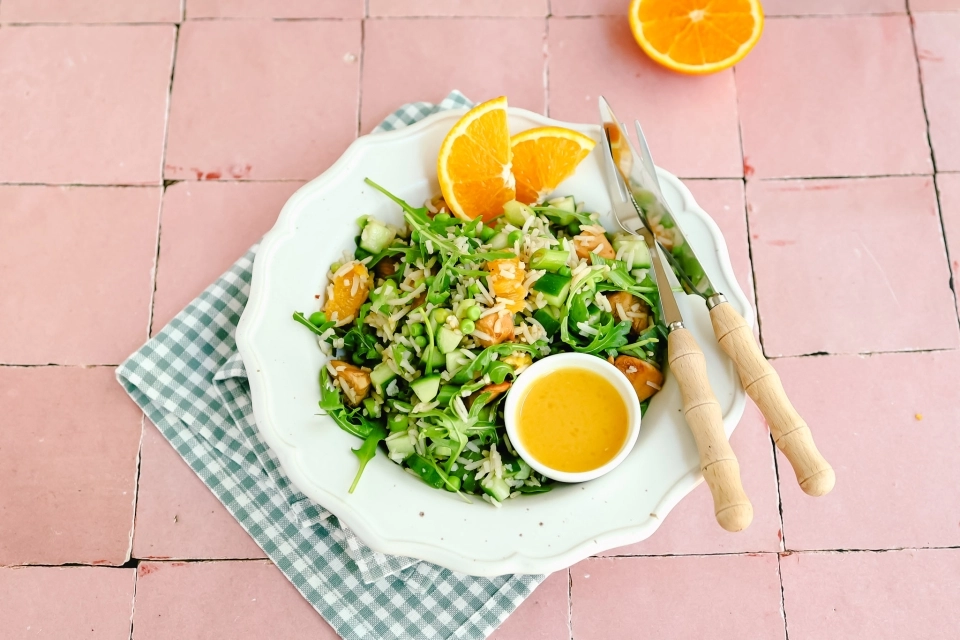 Rijstsalade met sinaasappel & kip