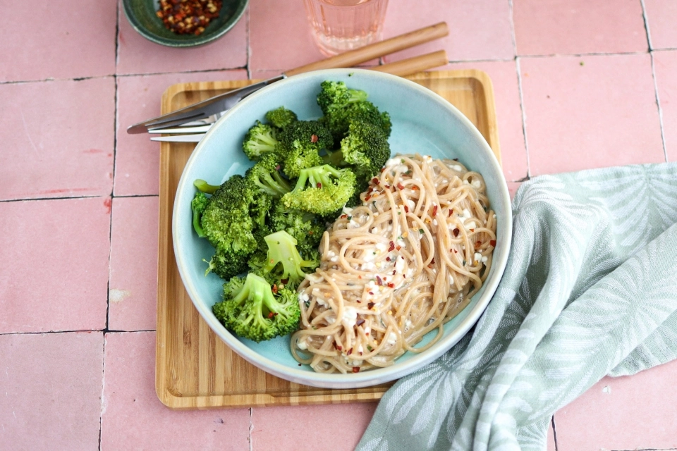 Spaghetti met cottage cheese & broccoli