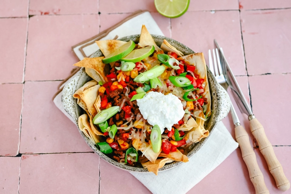 Nacho’s van platbrood met gehakt & cottage cheese