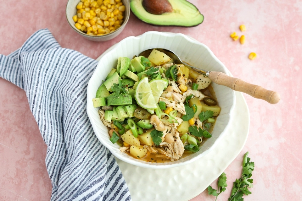 Witte chili met cannellinibonen & aardappel