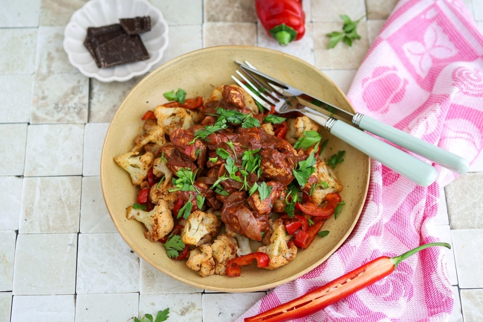 Mexicaanse kip met extra pure chocoladesaus