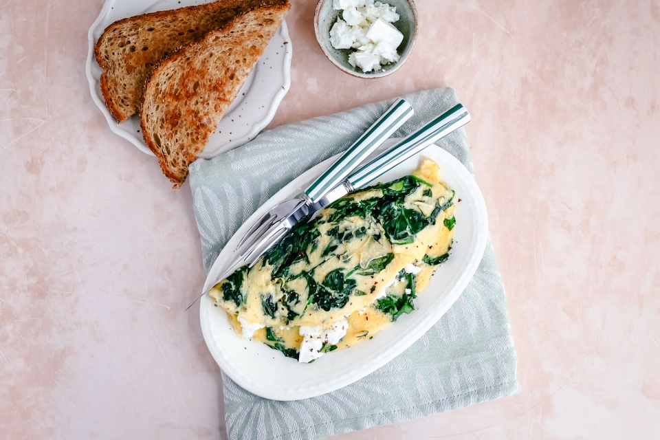 Omelet met spinazie & feta