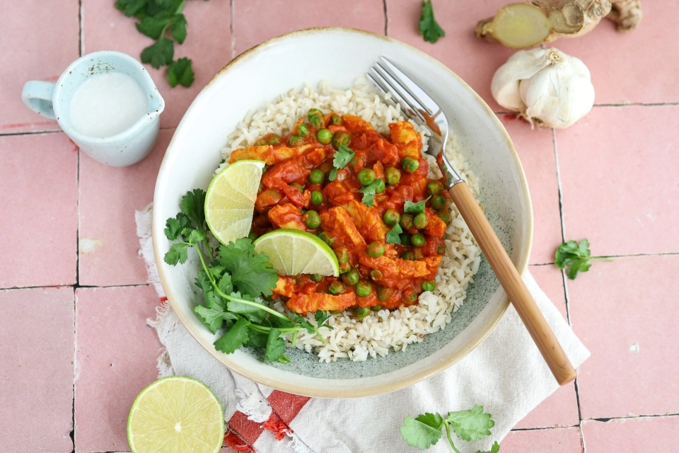 Butter chicken met rijst & erwtjes